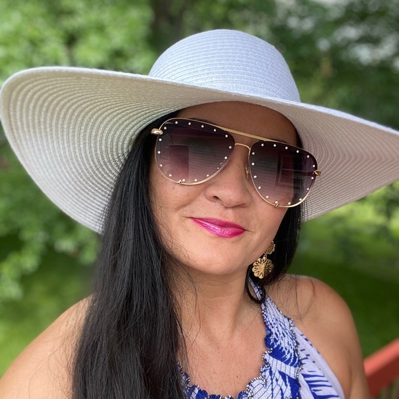 Meet your Posher,  MsSangD - Picture 1 of 1